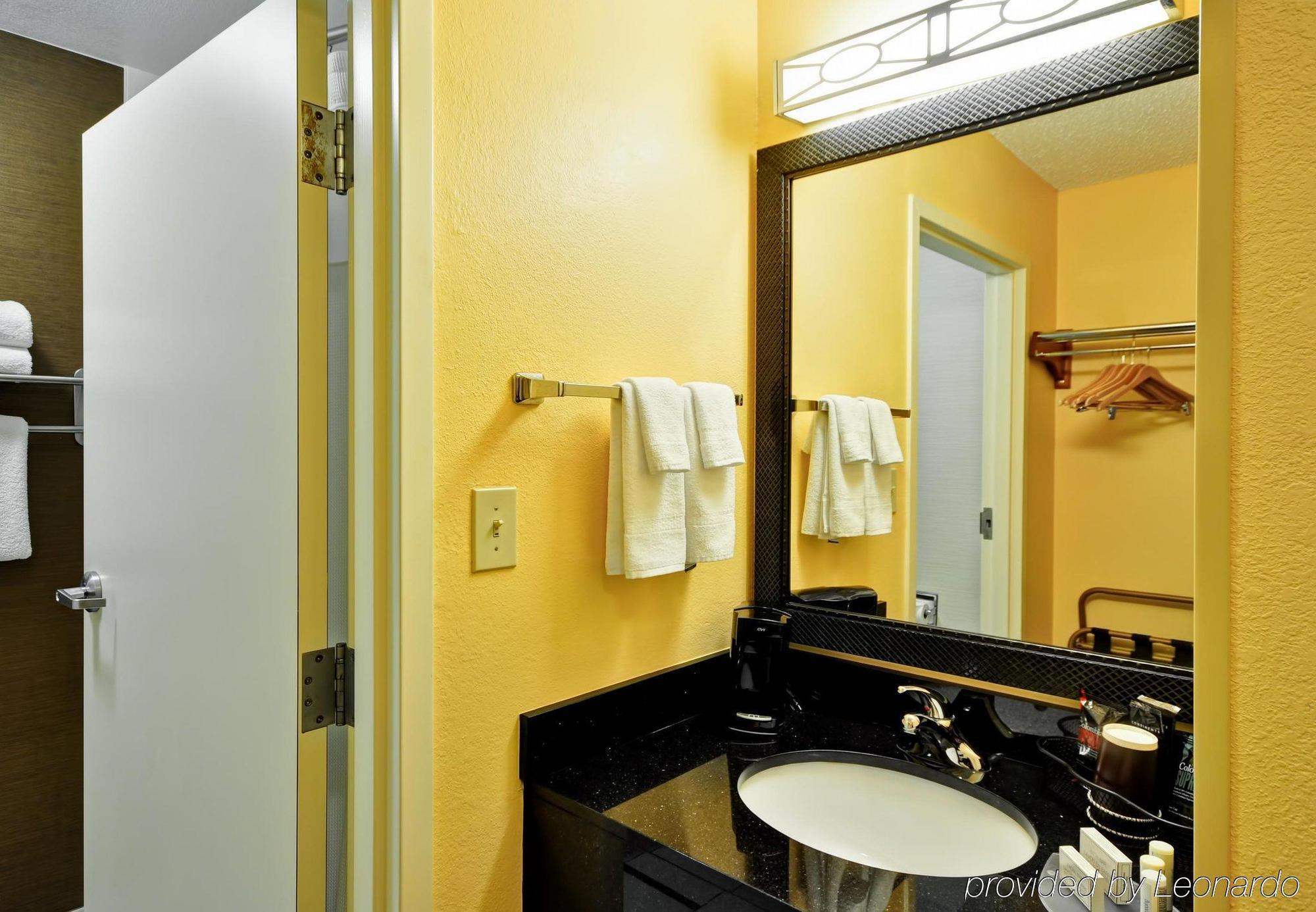 Fairfield Inn & Suites Dallas Medical/Market Center Εξωτερικό φωτογραφία